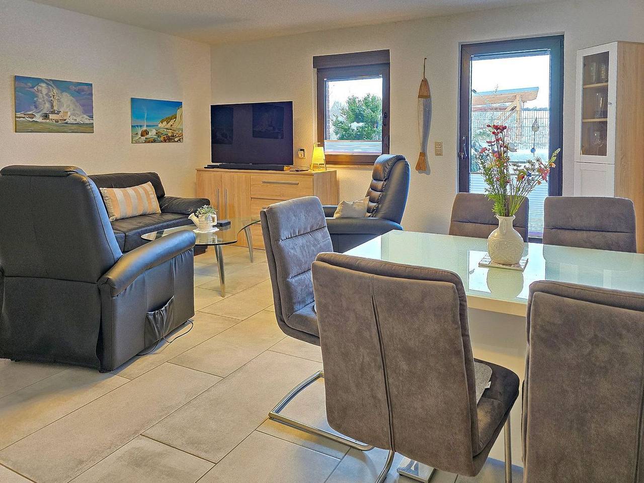 Ganze Wohnung, Fewo Ostseeglück im Jasmund-Paradies mit Terrasse und haustierfreundlich in Hagen Auf Rügen, Lohme