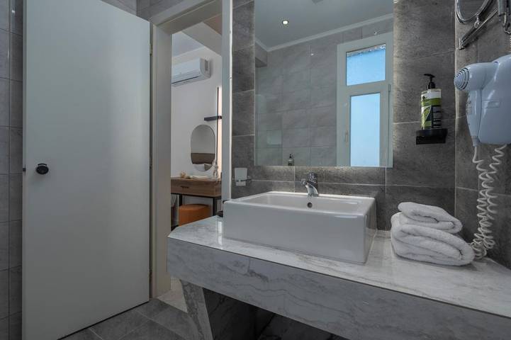 Hôtel pour 3 personnes dans Pefkochori - 4