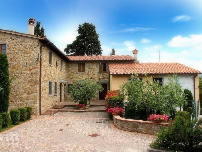 Casa vacanza per 4 persone, con piscina e terrazza nonché balcone/terrazza a Barberino di Mugello