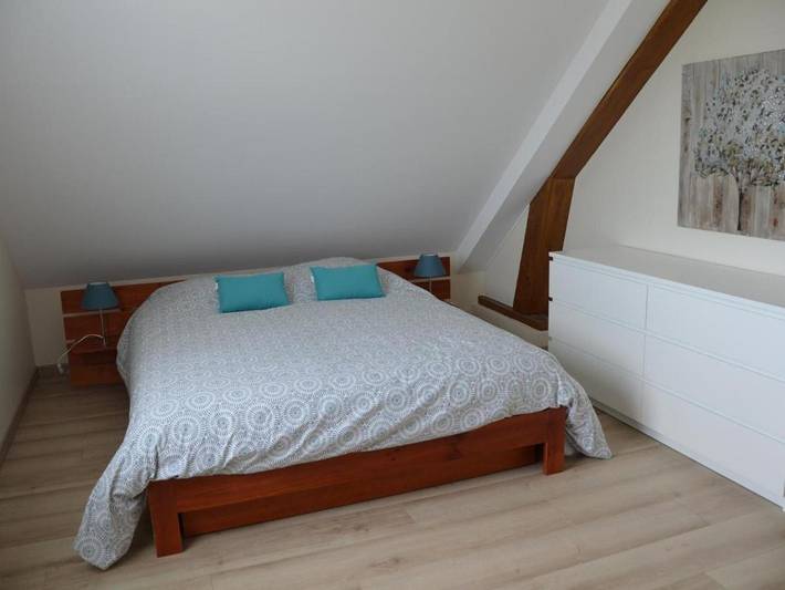 Location de vacances pour 10 personnes, avec jardin et terrasse à Pouillé - 2