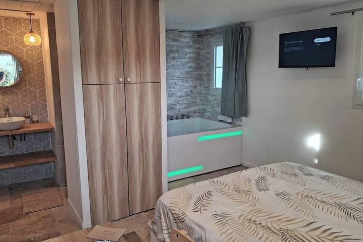 Apartamento entero, Accommodation near the ocean with a whirlpool tub—perfect for a romantic getaway in L'Île-d'Yeu, Vandea