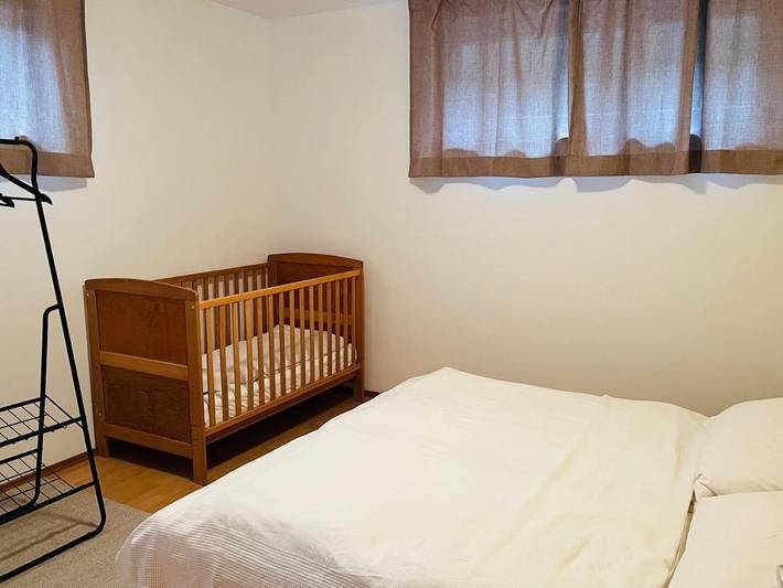 Ferienwohnung für 4 Personen, mit Ausblick und Pool sowie Garten in Raggal - 4