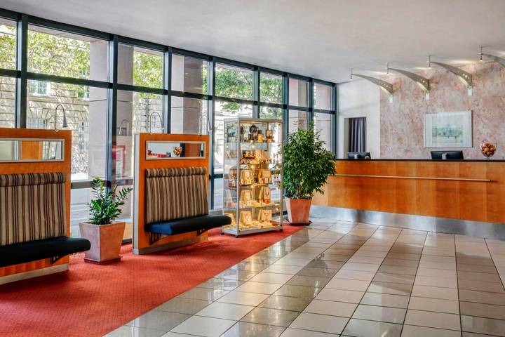 Hotel für 10 Personen, mit Garten und Terrasse in Altstadt (Erfurt) - 4