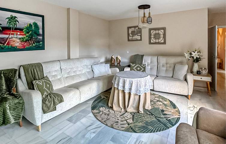 Apartamento para 10 personas, con piscina y terraza en Cenes de la Vega