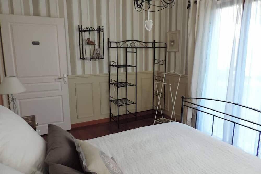 Arradon - Villa 8 people - Private heated swimming pool - Enclosed garden in Arradon, Côte des Mégalithes
