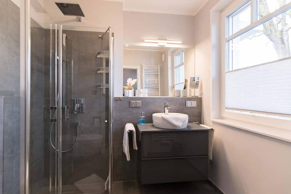 Ganze Wohnung, Ferienwohnung Stoneyard's im Ostseebad Wustrow in Wustrow, Fischland