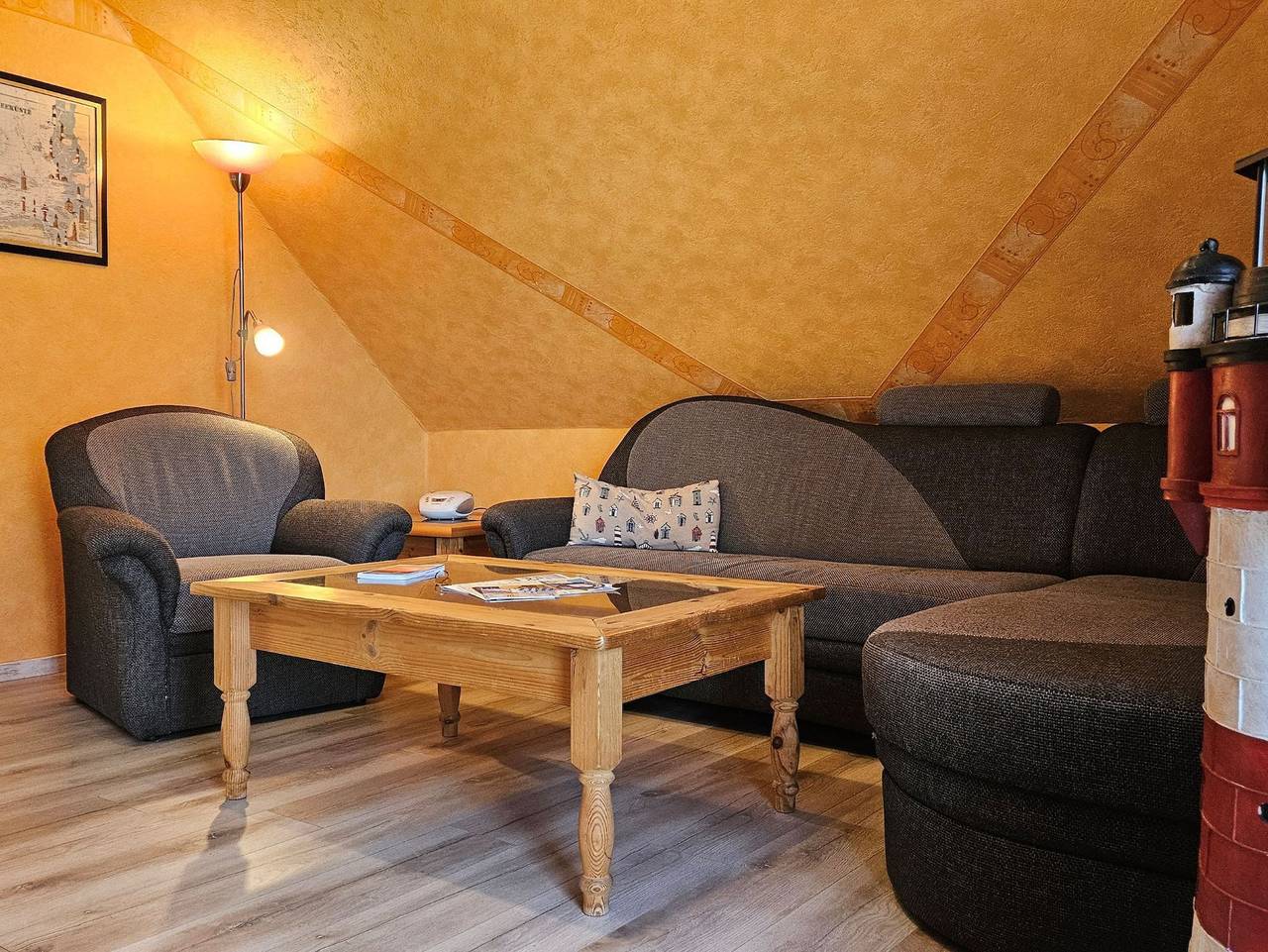 Ganze Ferienwohnung, Balkonwohnung Leuchtturm - Ferienwohnung Leuchtturm in Hooksiel, Wangerland