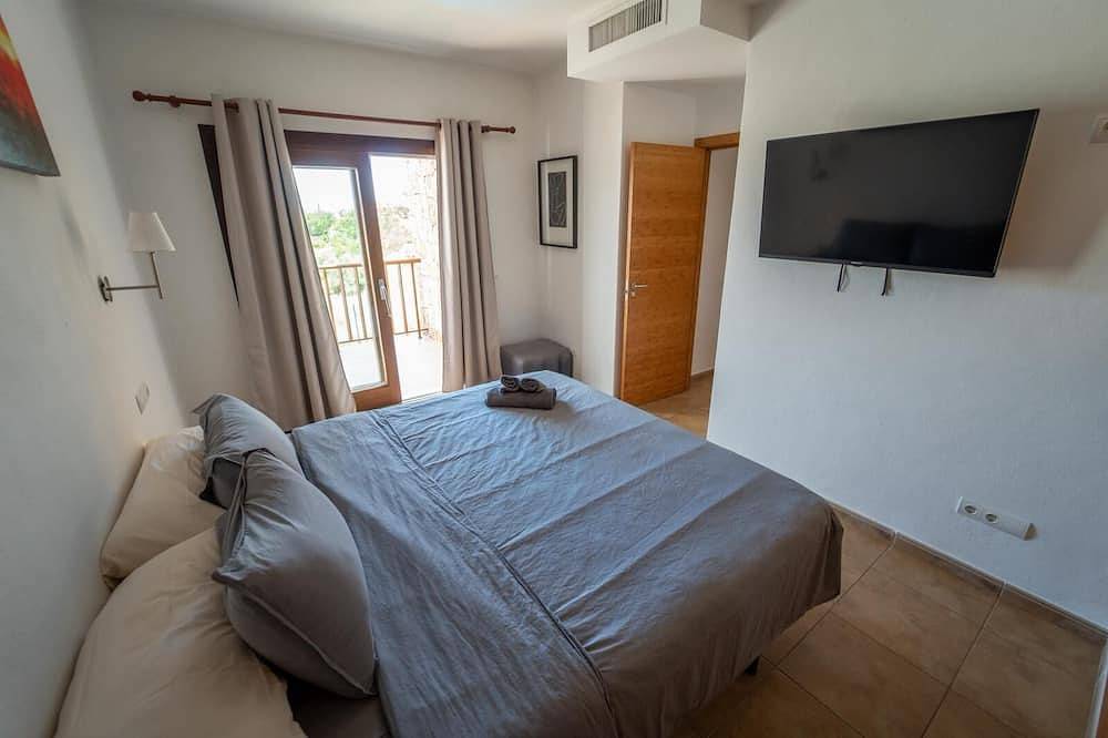 Villa Can Rusiniol 1 in Puig d'en Valls, Santa Eulària des Riu