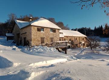 Gîte pour 10 personnes, avec jardin ainsi que sauna et terrasse à Saint-Agnan-en-Vercors