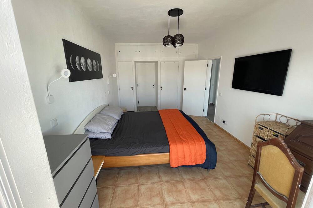 Cosy Villa -  8 People - Close to the Beach in Montes de Alvor, Alvor