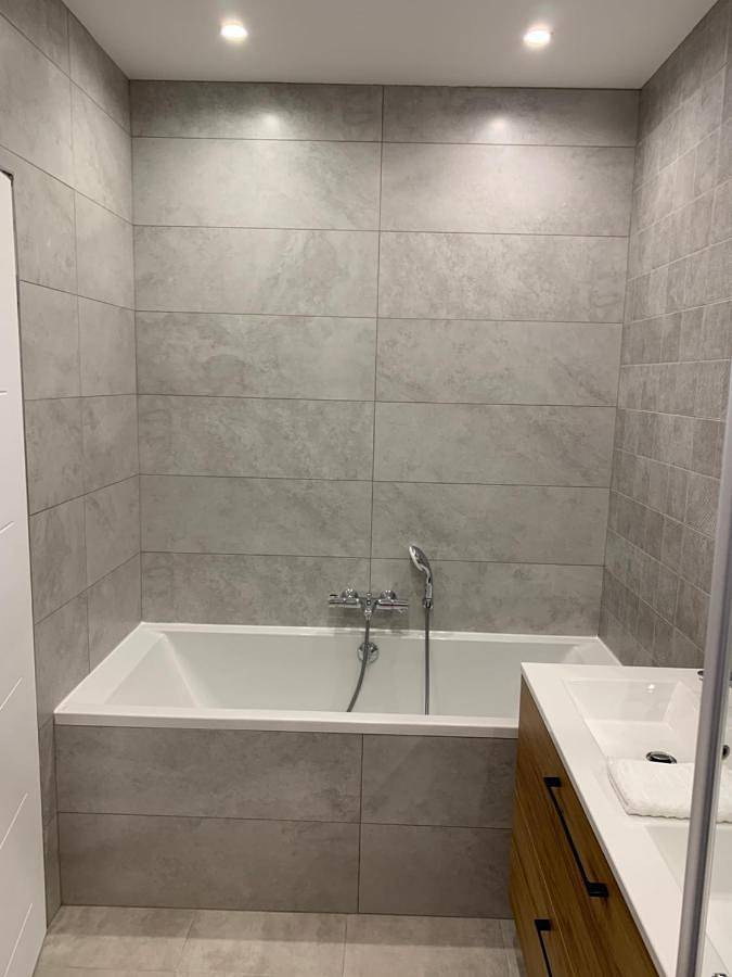 Appartement entier, 3 pièces neuf au cœur de Grasse - tout à pied - Wi-Fi & parking in Grasse, Côte méditerranéenne (France)
