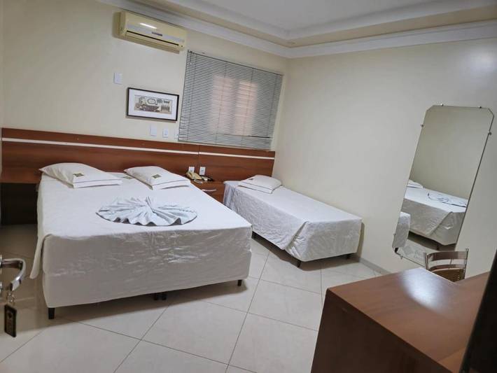 Hotel para 2 pessoas - 1