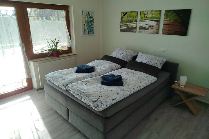 Ganze Wohnung, Geräumige Ferienwohnung am Tor zur fränkischen Schweiz in Auerbach in der Oberpfalz, Ostbayern