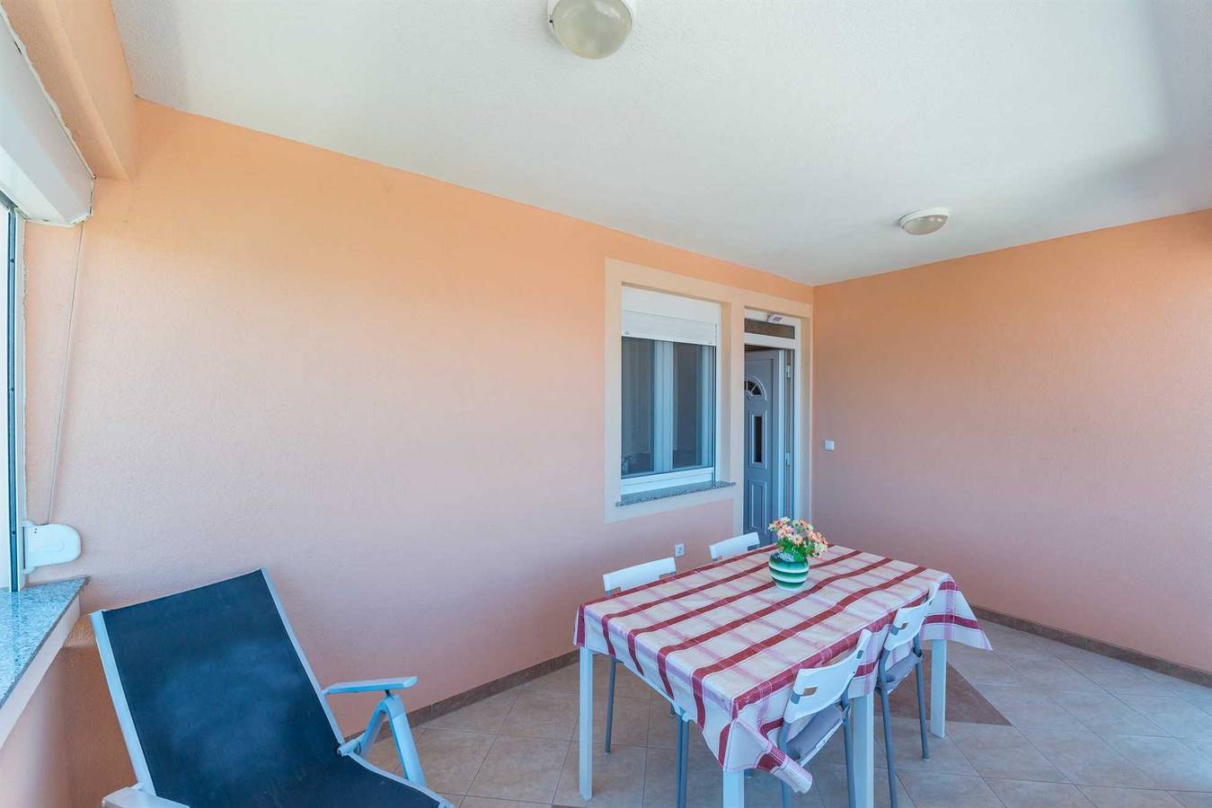 Vakantiewoning voor 5 Personen in Vir, Dalmatische eilanden