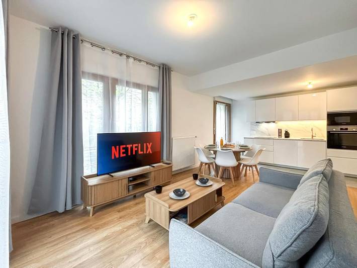 Appartement de vacances pour 6 personnes, avec terrasse et jardin