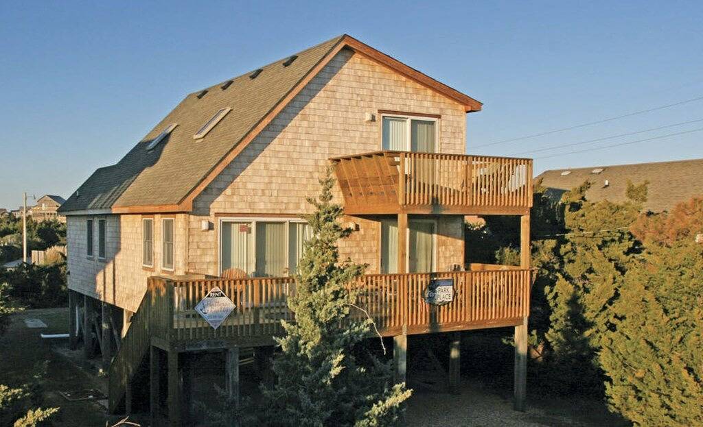 Avon Nc Obx Dog-Friendly Home - Short walk to the Beach or Sound - Park Place in Avon (NC), Pamlico Sound