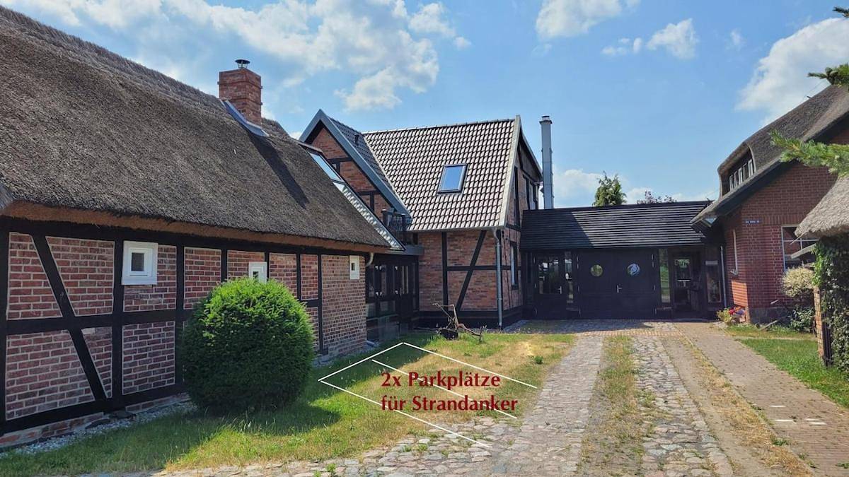 Five-Bedroom House in Mönkebude, Vorpommern Greifswald