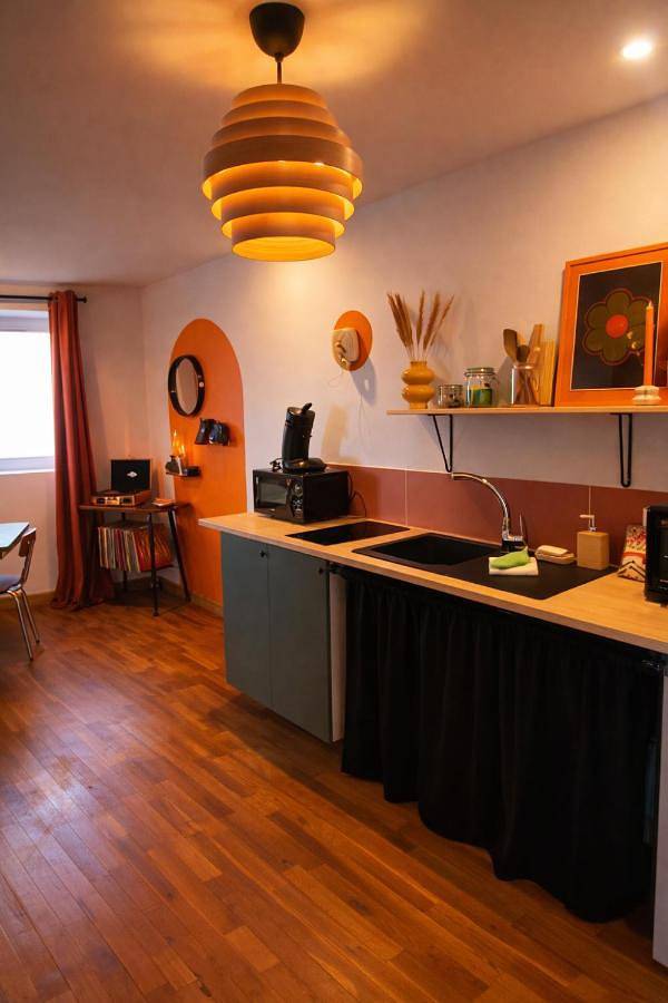 Gîte pour 6 personnes, avec terrasse, animaux acceptés à Bellême - 3