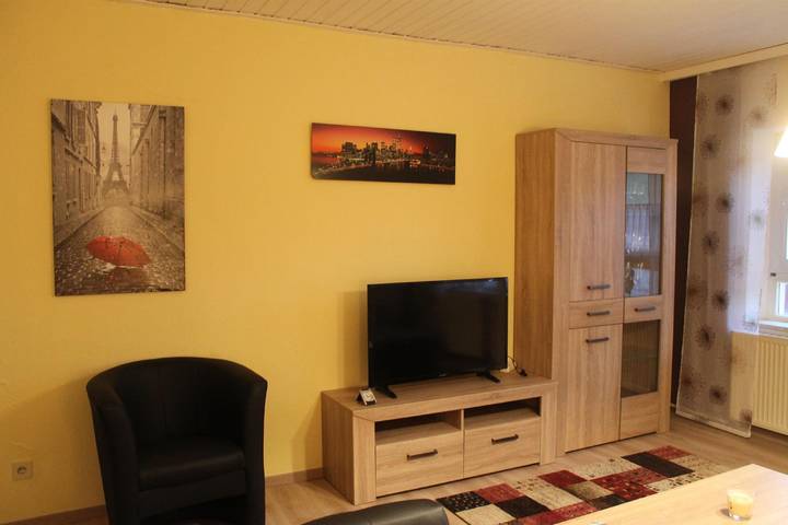 Ferienwohnung für 4 Personen, mit Garten, mit Haustier in Jade - 3