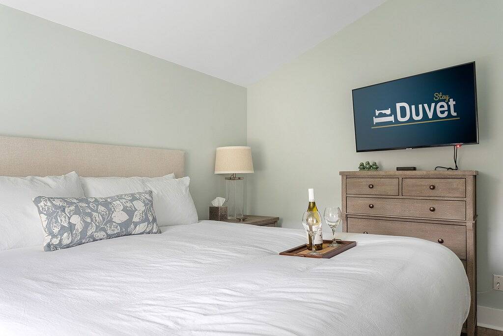 Bed And Breakfast for 2 Guests in Charleston, South Carolina Lowcountry