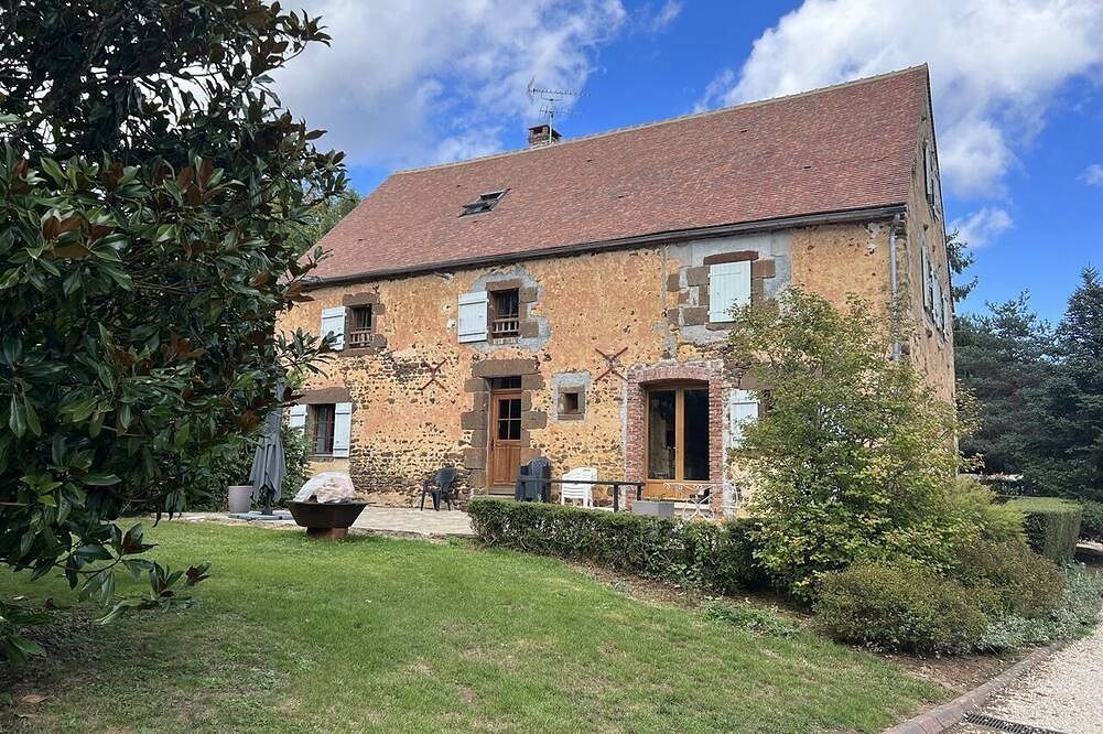 Les Janets Grande Maison 12 Personnes Proche Guédelon in Saint-Sauveur-en-Puisaye, Auxerre und Umgebung