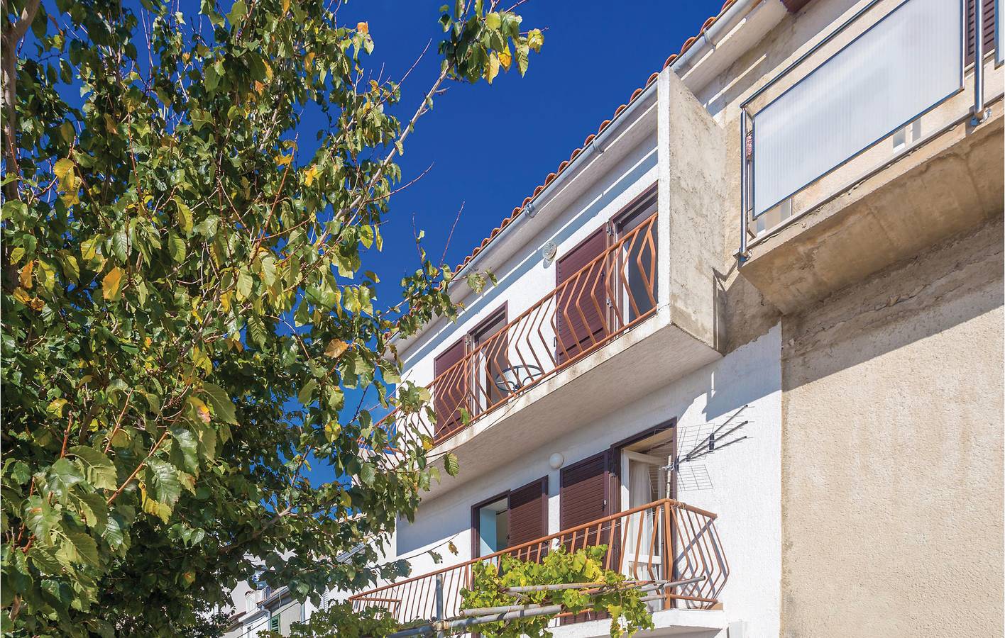 Ganze Ferienwohnung, Ferienwohnung für 4 Personen mit Terrasse in Baska, Krk