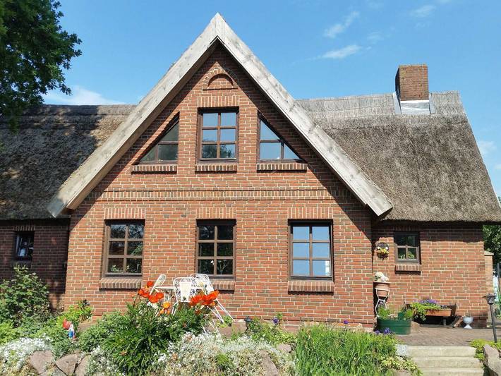 Ferienhaus für 7 Personen, mit Terrasse und Garten sowie Sauna und Seeblick in Rankwitz