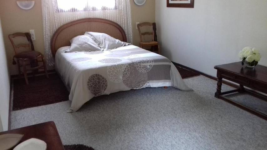 Location de vacances pour 2 personnes, avec jardin, animaux acceptés à Parigné-l'Évêque - 4