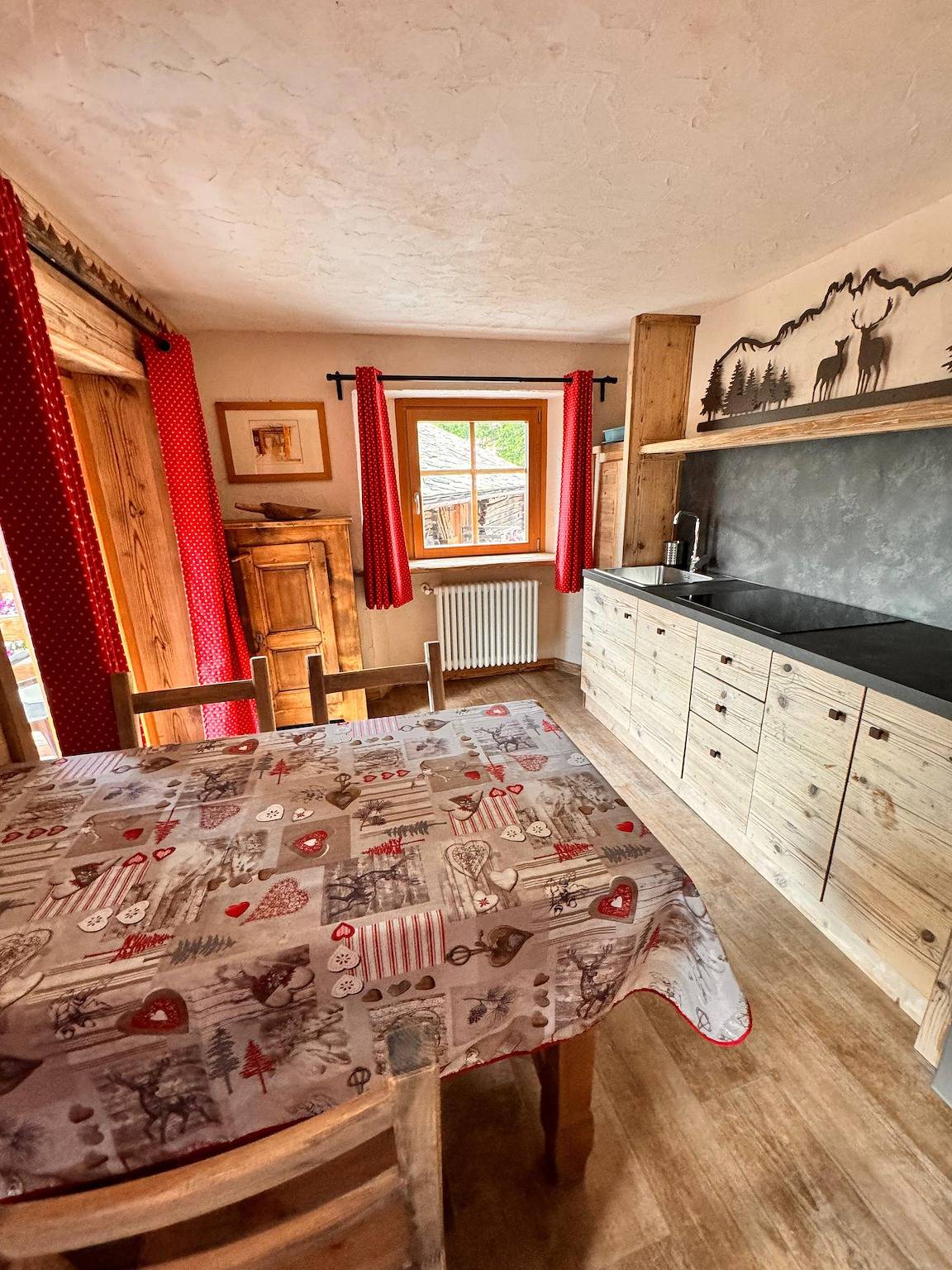 Casa Vacanze 'Appartamento 405 Con Sauna Privata' con Wi-Fi in Lillaz (Cogne), Cogne