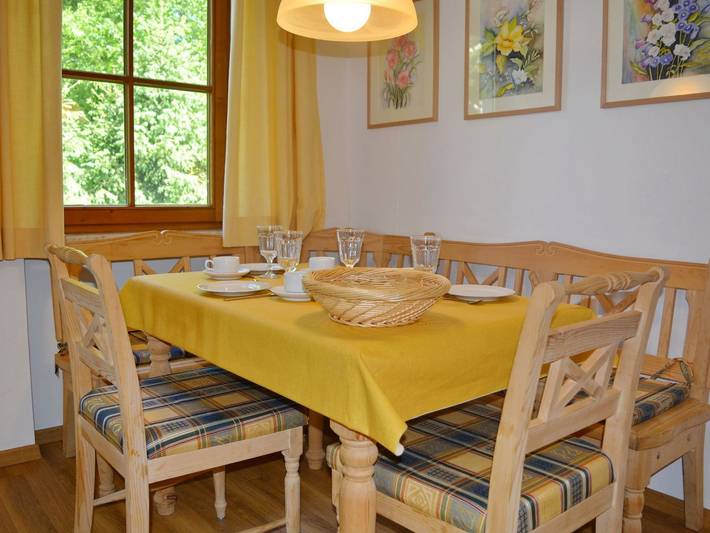 Ferienwohnung für 4 Personen, mit Balkon und Garten sowie Sauna und Seeblick am Chiemsee - 4