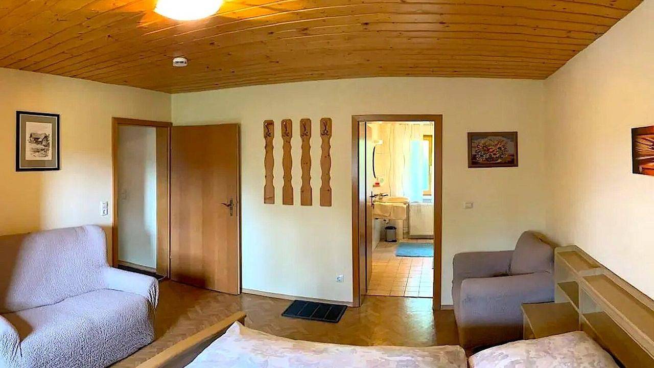 Ganze Ferienwohnung, Ferienwohnung für 2 Personen (46 m²) in Zenting in Zenting, Ostbayern