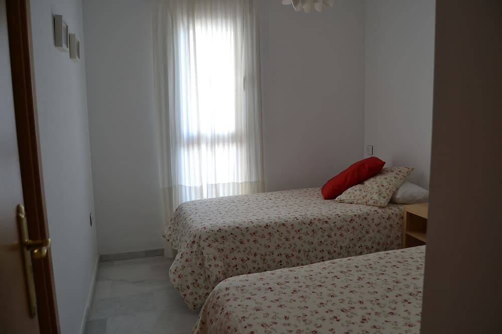 Apartamento entero, Apartamento En Cabo De Gata Con Piscina in Retamar, Almería