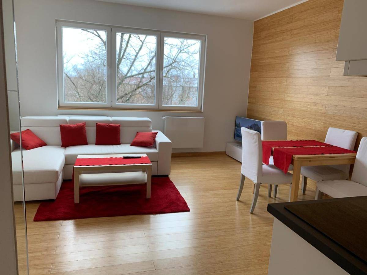 Ganze Wohnung, Ferienwohnung für 3 Personen mit Garten in Spandau, Berlin