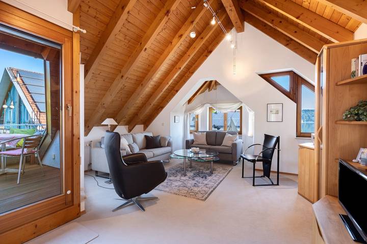 Geheel appartement, Vakantieappartement Schwalbennest in Bodman – gezellig, ruim en met uitzicht op het meer in Bodman-Ludwigshafen, Schwäbische Alb Radweg Region