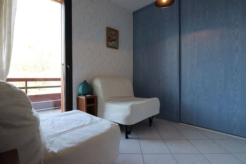 Entire apartment, Modern 4* residence with terraces and Tv, near the lake in Talloires-Montmin, Bauges
