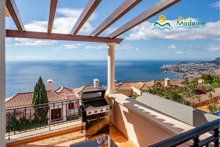 Location de vacances pour 6 personnes, avec Balcon ainsi que Terrasse et Vue à São Gonçalo
