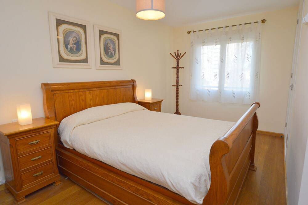 Entire apartment, Acogedor apartamento a 100 metros de la playa in Palmanova, Calvià