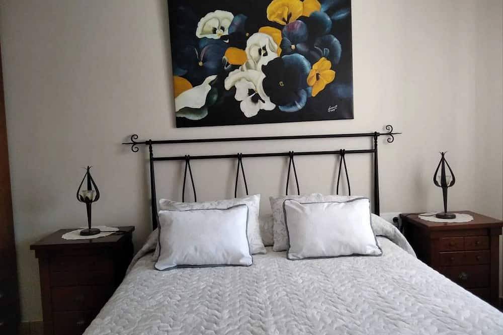 Entire apartment, Homerez - Apartment in Bronchales in Bronchales, Teruel Region