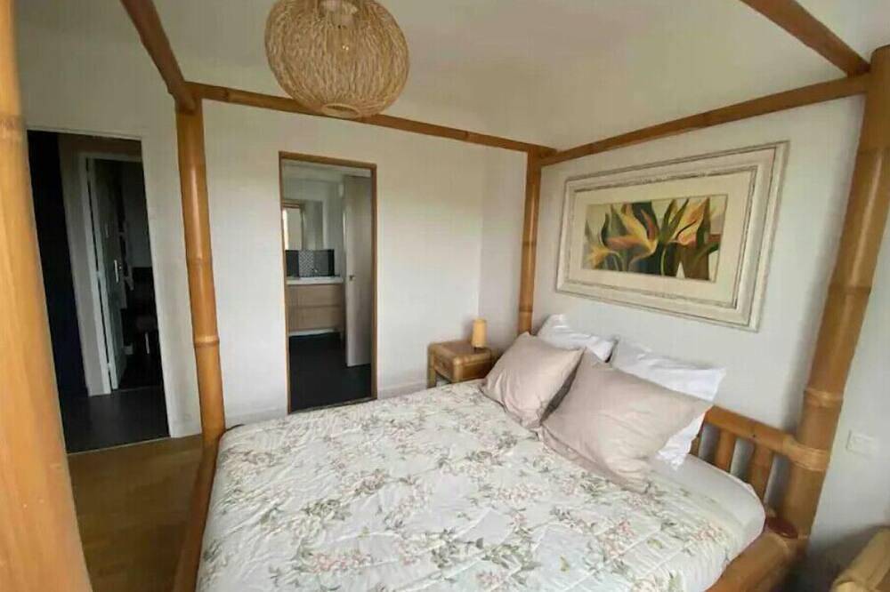 Family Friendly, Swimming pool, Air conditioned, Quiet, Pastoral in Espelette, Bayonne region
