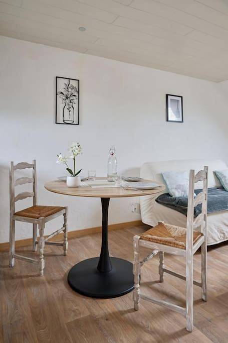 Appartement entier, One-Bedroom Apartment in Plaisir (Yvelines), Yvelines