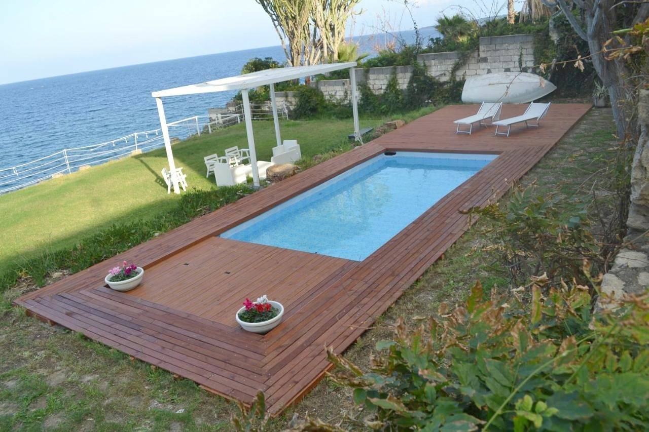 One-Bedroom House in Costa Saracena, Augusta (Municipality)