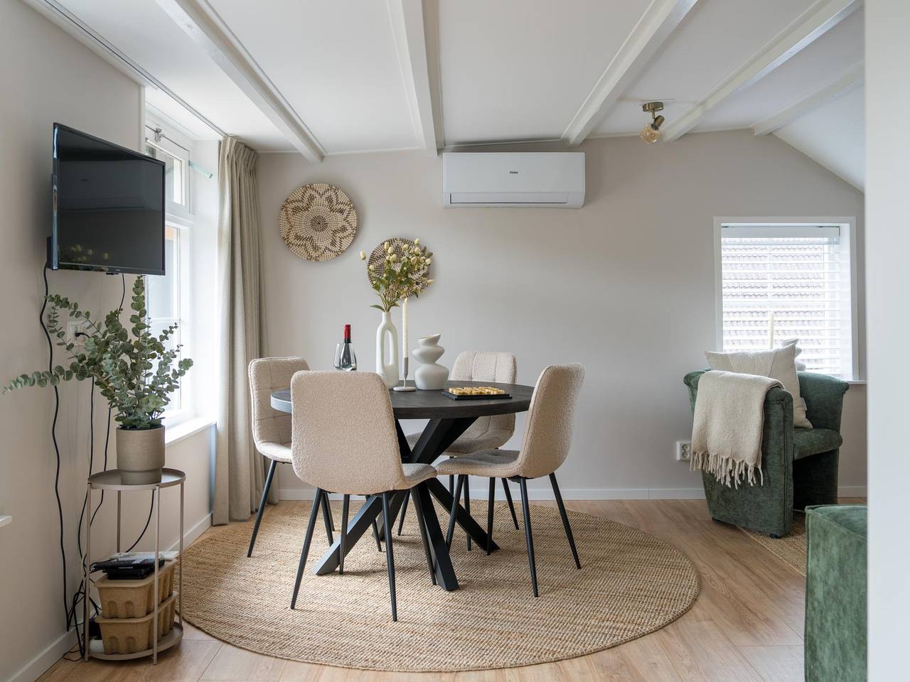 Apartamento entero, Luxurious stay with a sauna and a whirlpool in Veluwe