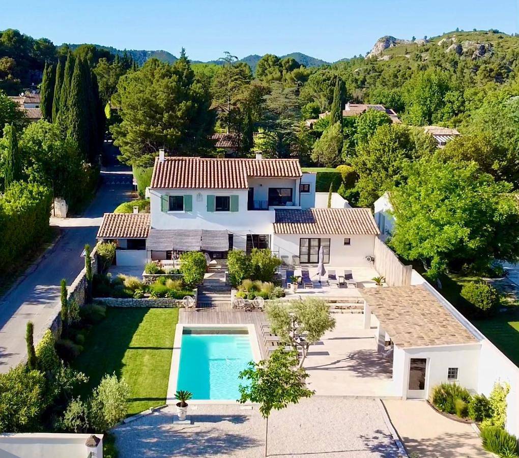 Villa with Private Pool in Maussane-les-Alpilles, Arles und Umgebung