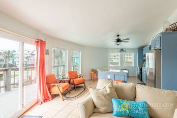 Vacation House for 8 Guests in Port Aransas, Mustang Island, Picture 2