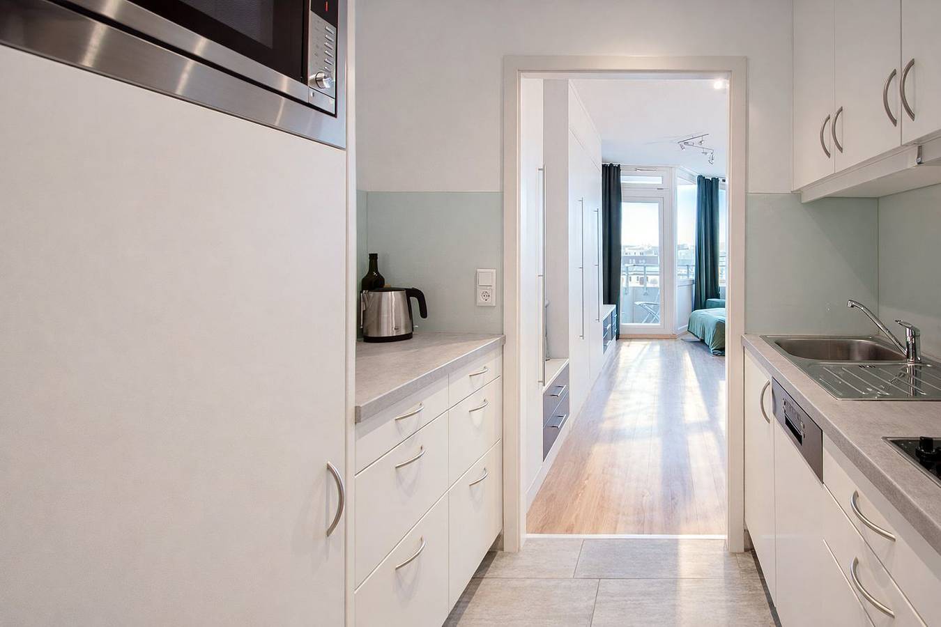 Entire apartment, Helles Apartment mit Balkon und moderner Küche im Strandbox 54 auf Borkum in Borkum