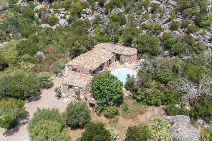 Maison de vacances pour 6 personnes, avec piscine et terrasse dans Palombaggia