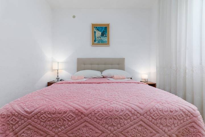 Ganze Wohnung, 1-Zimmer-Ferienwohnung mit Balkon Gradac, Makarska in Gradac, Makarska Riviera
