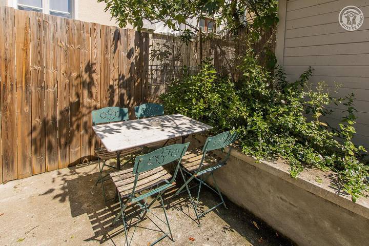 Gîte pour 2 personnes, avec Terrasse et Jardin