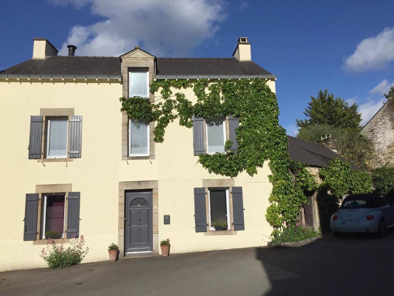 Vingt Vieux Bourg in Rochefort-en-Terre, Région de Vannes