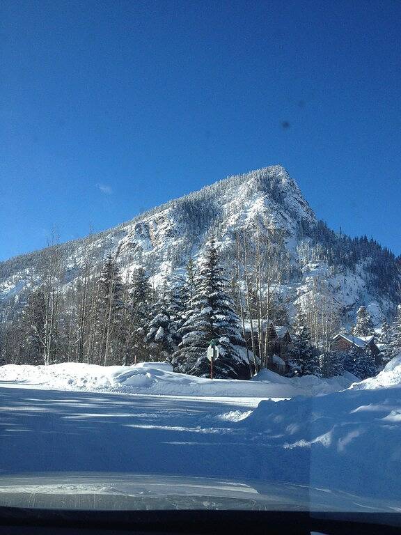Verhandelbar! Whirlpool, neues Master-Bad. Sonderpreise für Januar! in Frisco, Arapaho and Roosevelt National Forests